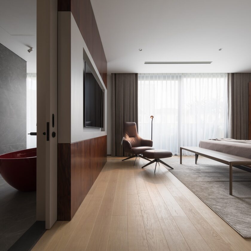 Starlake HoTay Villa 07